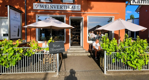 Freitag: 11.00 - 18.30 Uhr Samstag: 10 - 14 Uhr